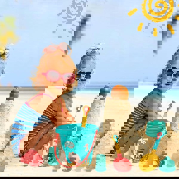 smartbies 18 Pieces Beach Bucket Set Toys for Kids