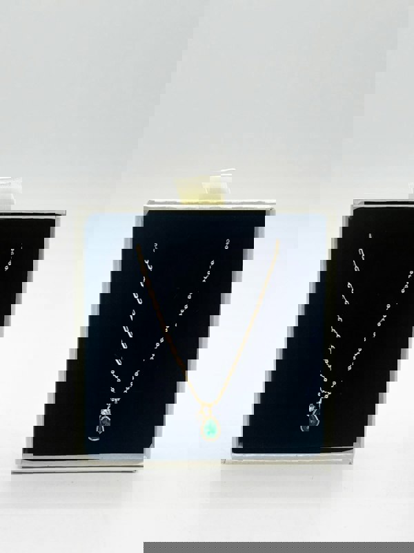 SVNX Teardrop Pendant Necklace in Emerald Green - Gift Boxed