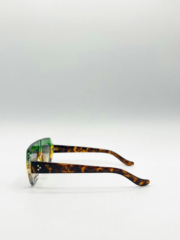 SVNX Cross-Border Flat Sunglasses in Multi Print