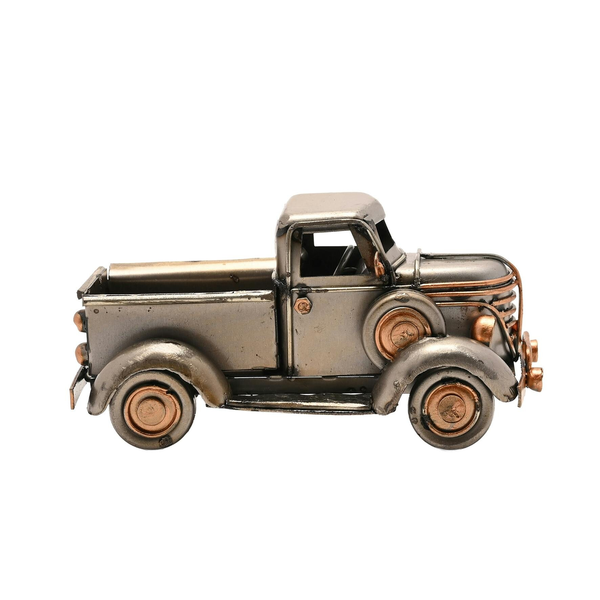 Harvey Makin Ornament - Truck