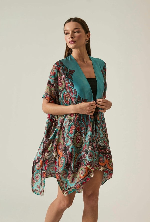 Vibrant Paisley Kaftan, Relaxed Fit