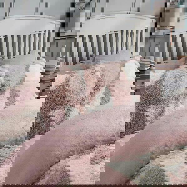 Smart Living Luxurious Geo Shaggy Faux Fur Fleece Duvet Cover with Pillowcases