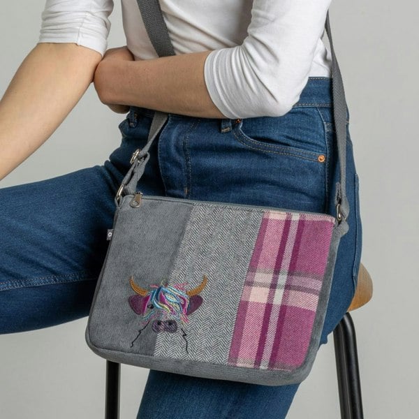 Earth Squared Highland Cow Wool Tartan Tweed Messenger Bag