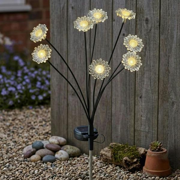 Garden Greatness 8 Stem Daisy Flora Solar Stake Light