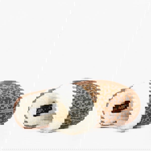 1635175211-83842000.jpg