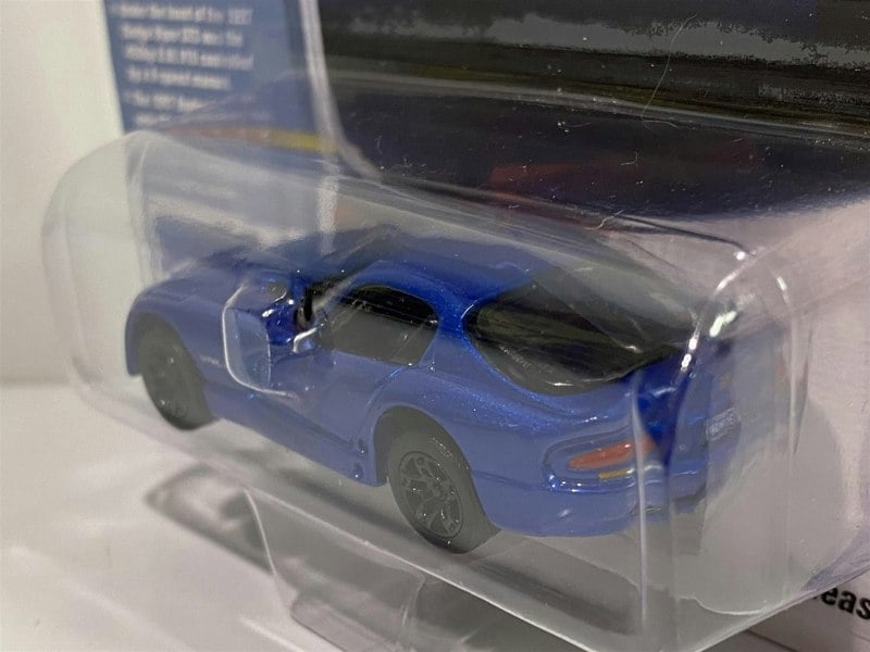 1997 dodge viper gts blue 1:64 johnny lightning jlcg024b