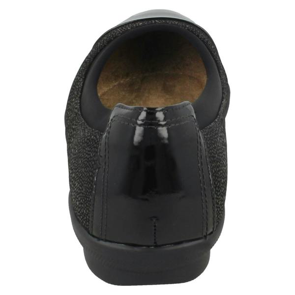 Clarks Ladies Clarks Ballerina Flats Neenah Garden