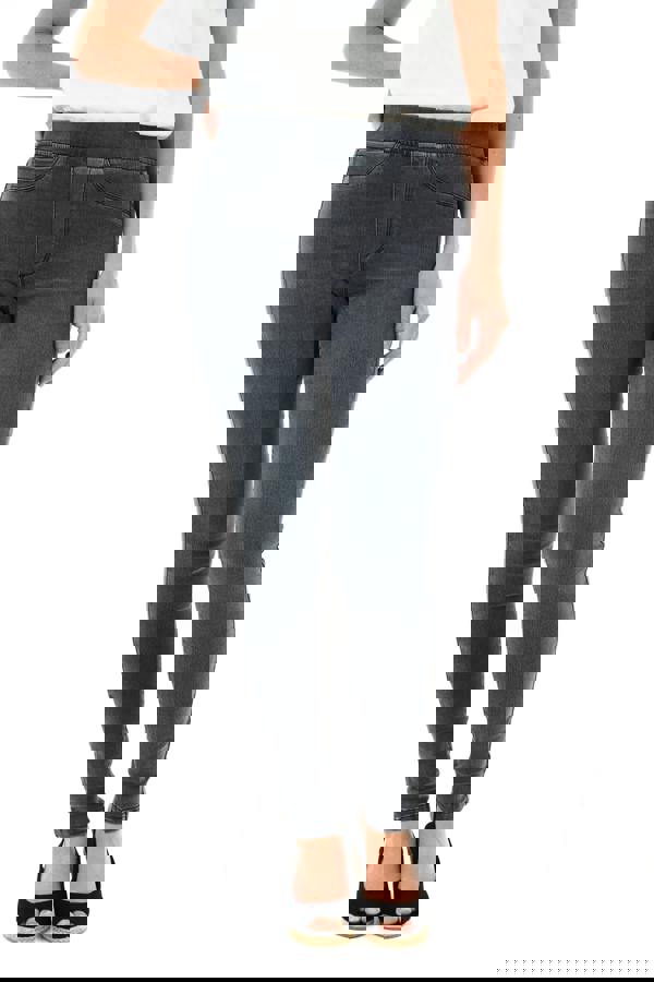 Smart Living Women's Stylish Skinny Fit Denim Jeggings with Pockets - Trendy & Comfy - Grey