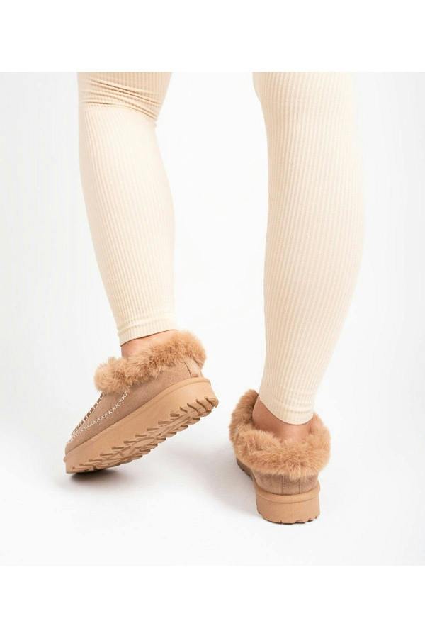 Kessia Faux Suede Fluffy Lined Ankle Boots With Stitch Detail - Khaki