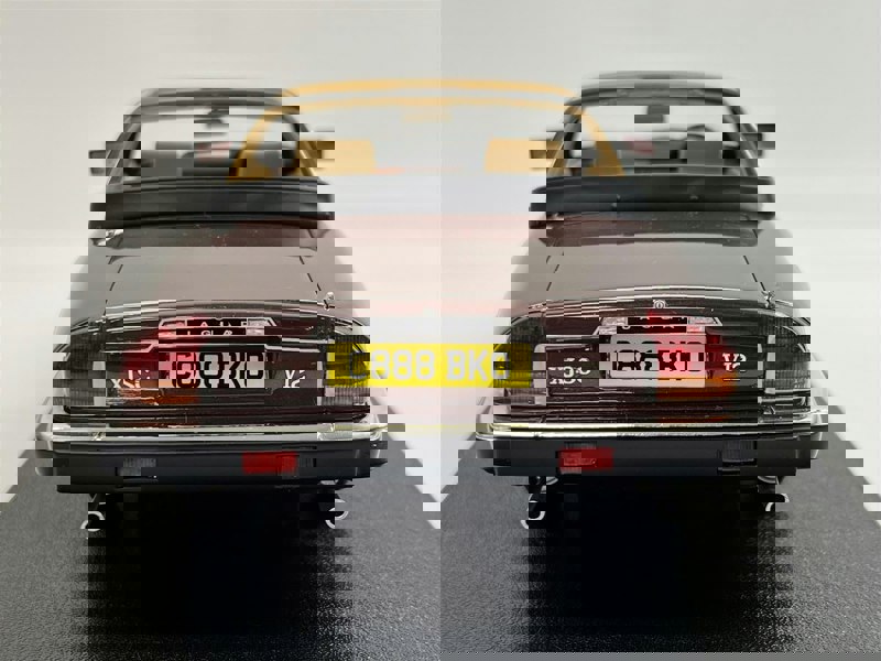 jaguar xj-sc sage metallic claret 1:18 scale cult scale model cml082.1