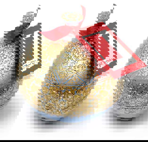 Handmade Bonbonnière filled with Assorted Chocolate Coated Raisins, Palm Oil Free, 130g