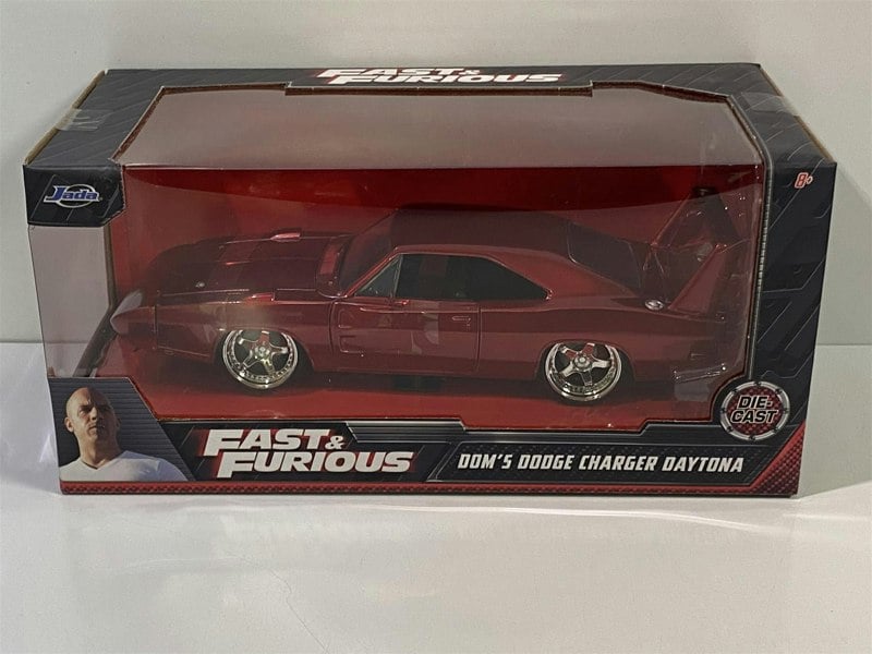 fast & furious doms dodge charger daytona red met jada 97060