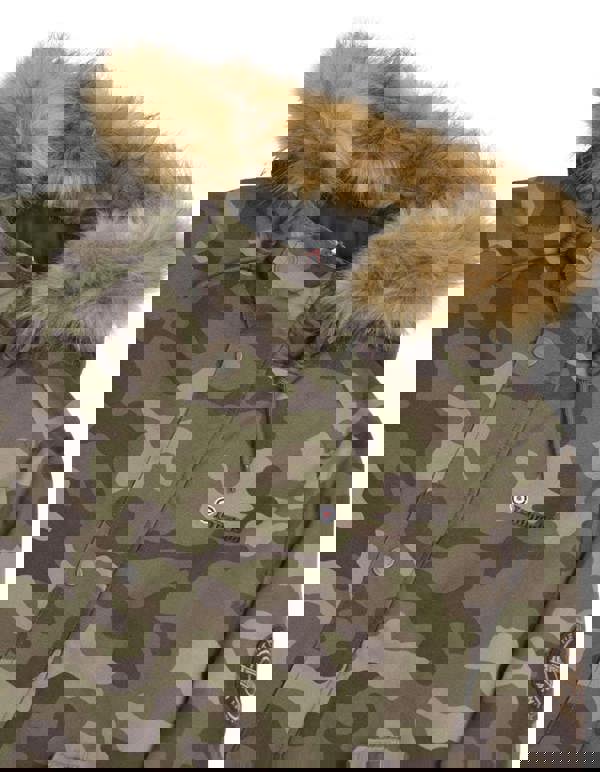 Lambretta Mens/Womens Carnaby Scooter Hooded Classic Mod Ska Badge Parka, camouflage patterned hooded parka with faux fur trim.