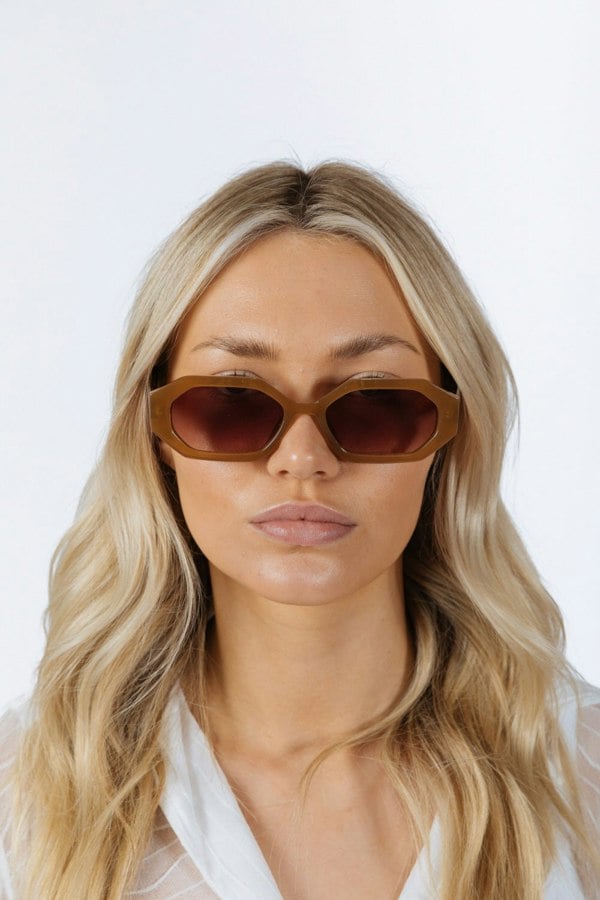SVNX Oval Geomentric Sunglasses in Tortoise Brown