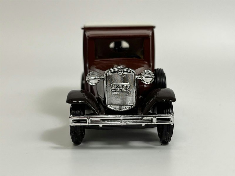 MCSlots Model A Ford Van 1930 Spratts 1:40 Scale Models of Yesteryear Matchbox Y22D S8