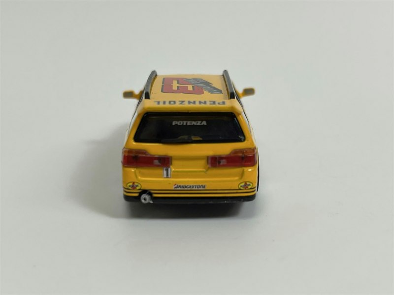 Pop Race Nissan Stagea Pennzoil 1:64 Scale PR640021