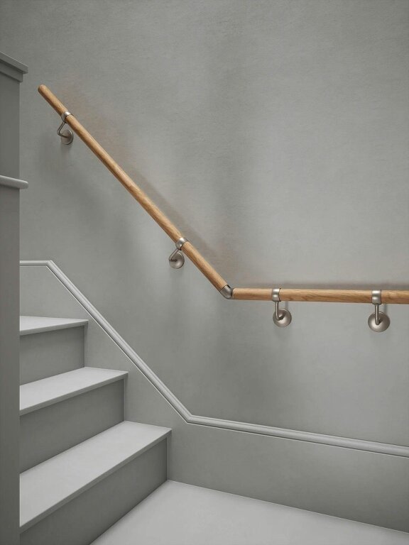 Handrails Direct Stoneleigh Red Oak Quarter Landing Handrail