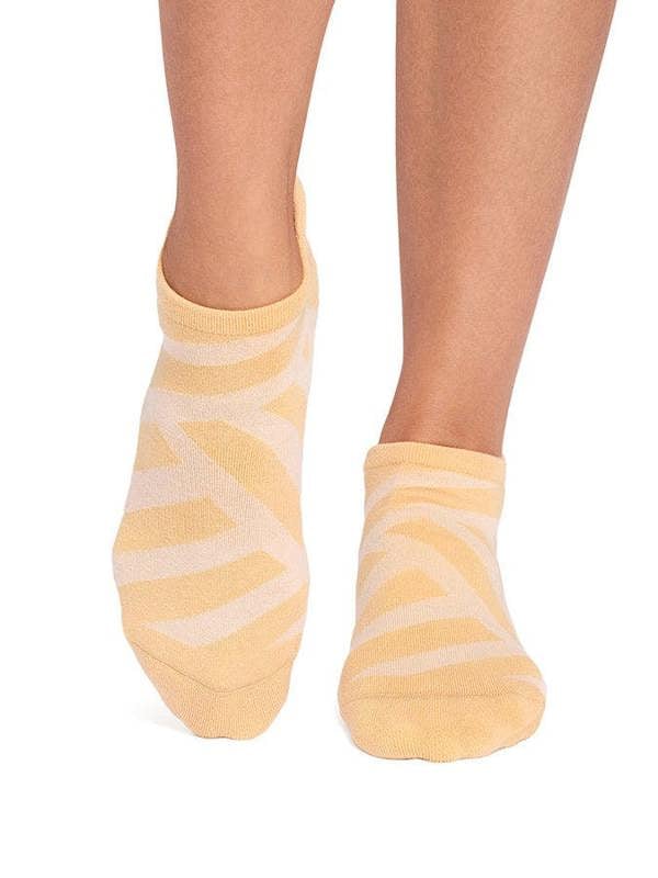 Tavi Savvy Grip Yoga Socks