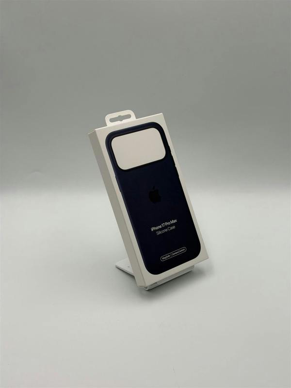 Apple Silicone Case with MagSafe for iPhone 17 Pro Max 6.9" Midnight A3560 - MGFP4ZM/A