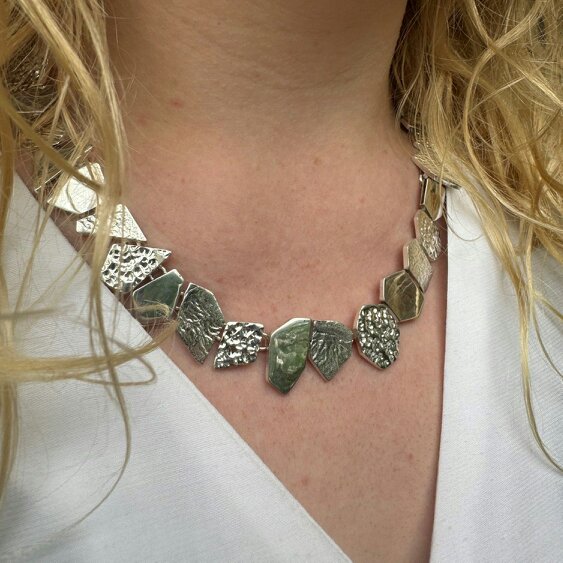 Reeves & Reeves Geometric Statement Necklace