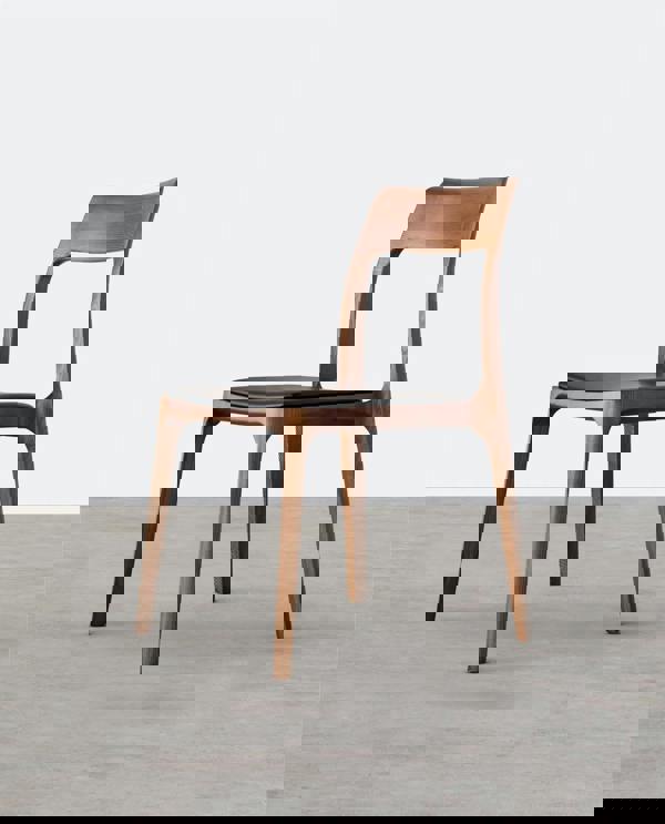 A Set Of 2 Hans CH3 Dining Chairs, Dark Oak, Light Oak-Weilai Concept