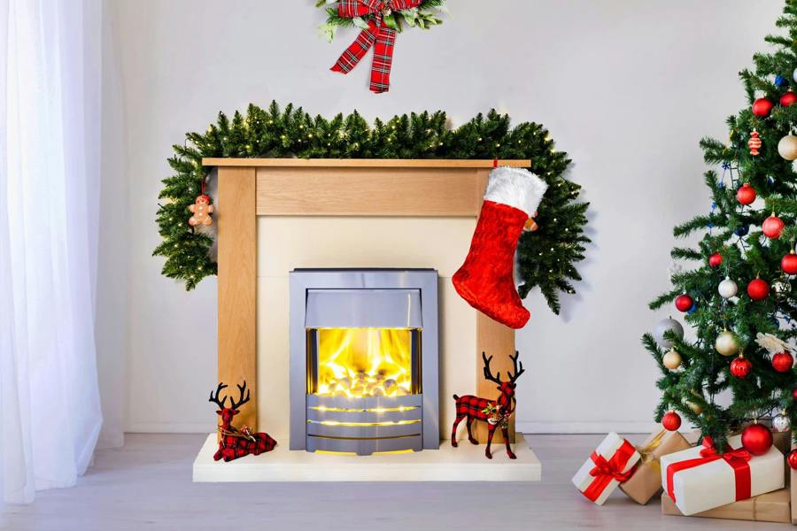 Red Christmas Stockings Variant Family | Deluxe Festive Designs and Pack Options image 8