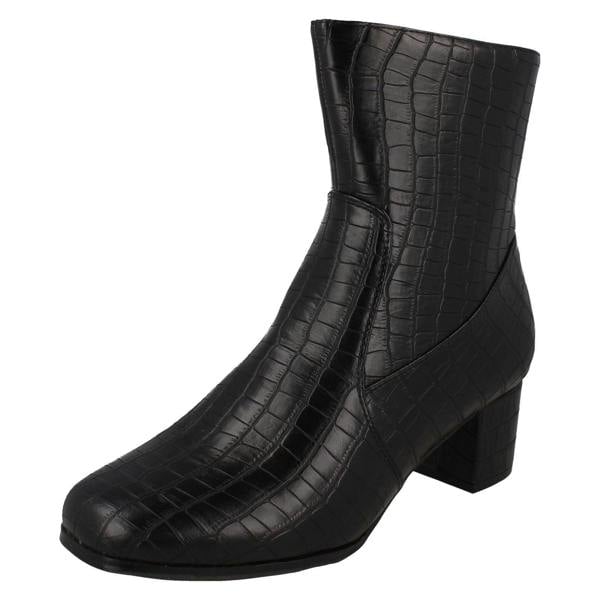 Spot On Ladies Spot On Wide Fit Ankle Boots F51086