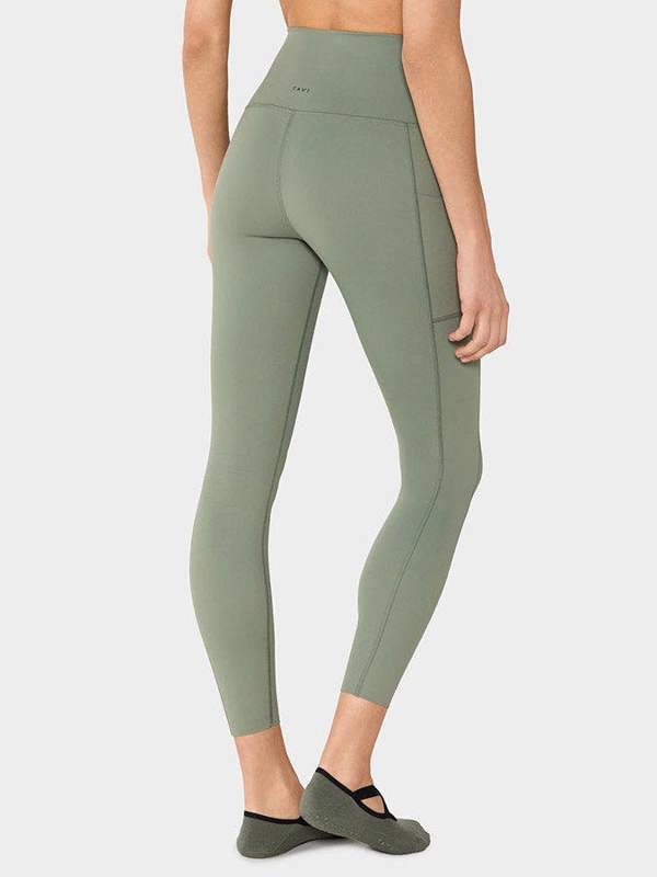 Tavi High Waisted Pocket 7/8 Tight Leggings