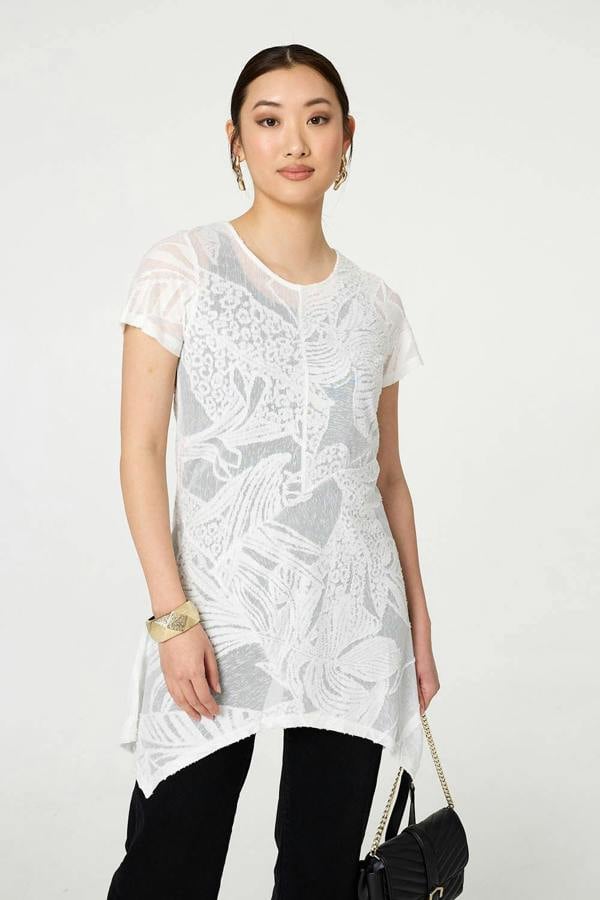White | Floral Textured Hanky Hem Tunic Top