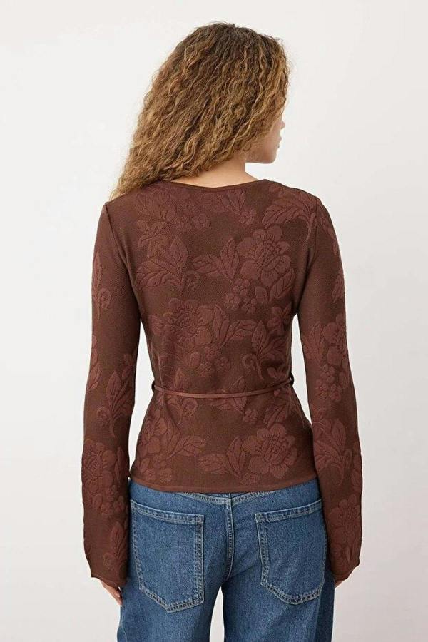 WOVCOR Mercerized Look Rose Pattern Textured Knit Sweater