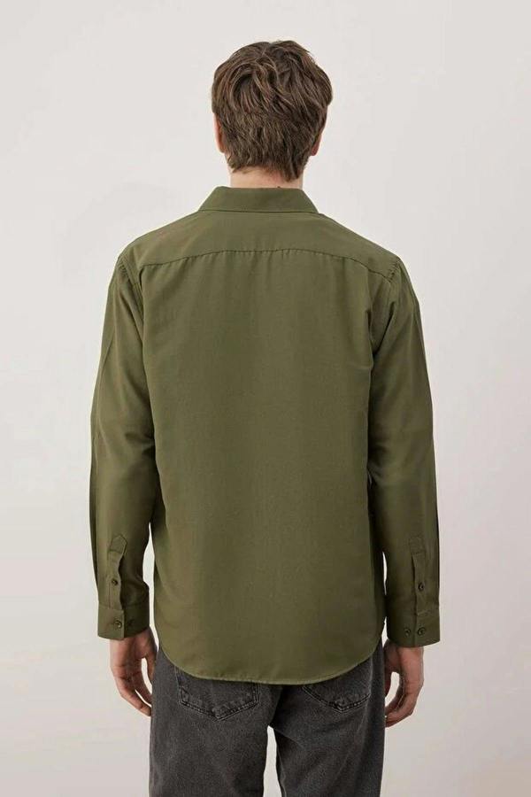 WOVCOR Oxford Smart Men’s Shirt with Embroidery Details