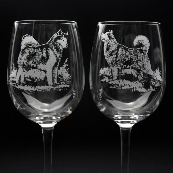 Glyptic Glass Art Alaskan Malamute Dog Crystal Wine Glass - Hand Etched/Engraved Gift