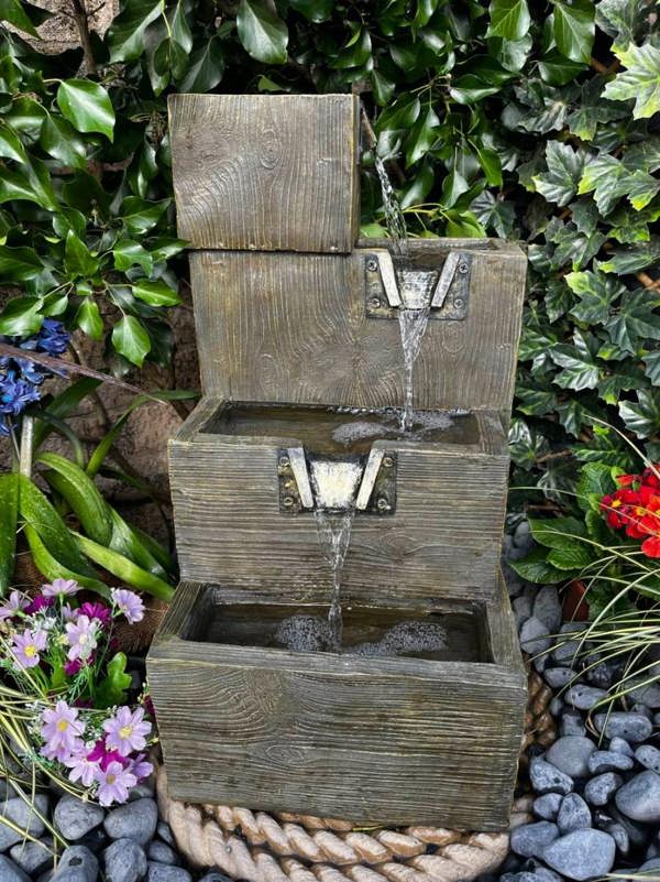Tranquillity Water Features Medium Coastal Shore Traditional Water Feature