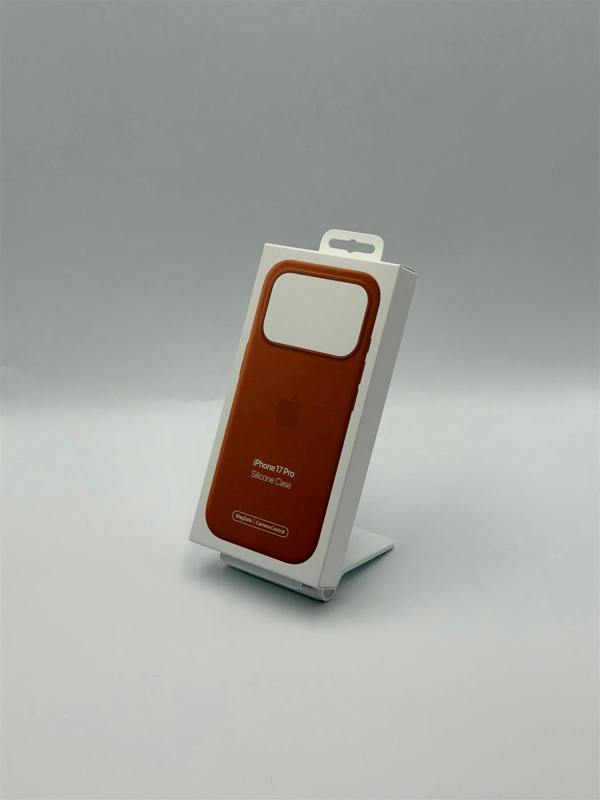 Apple Silicone Case with MagSafe for iPhone 17 Pro 6.3" Terra Cotta A3559 - MGFJ4ZM/A