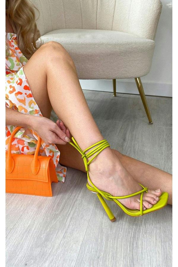 Beatriz Lace Up Heels - Lime