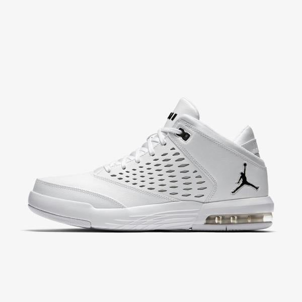 Nike Sneakers   in  White