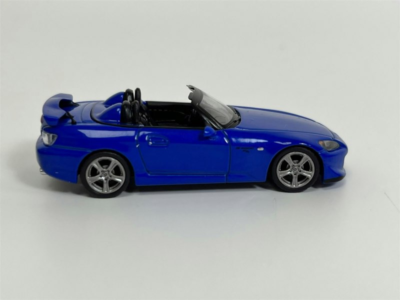 Mini GT Honda S2000 CR Apex Blue LHD 1:64 Scale MGT00554L