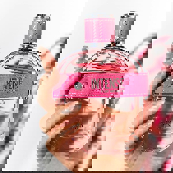 Sapil Intense Women Eau de Parfum 100ml held in hand