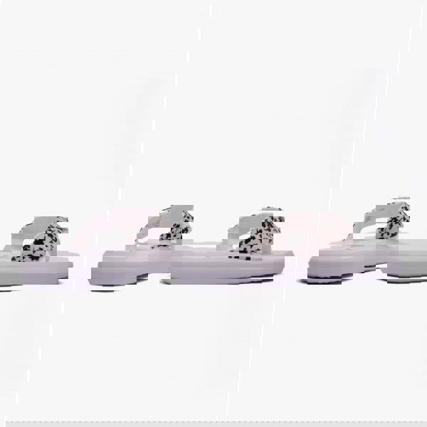 1678448597-96233700.jpg