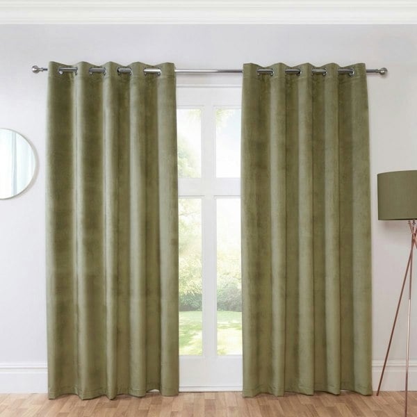 Sundour Casa Green Eyelet Ready Made Eyelet Curtains