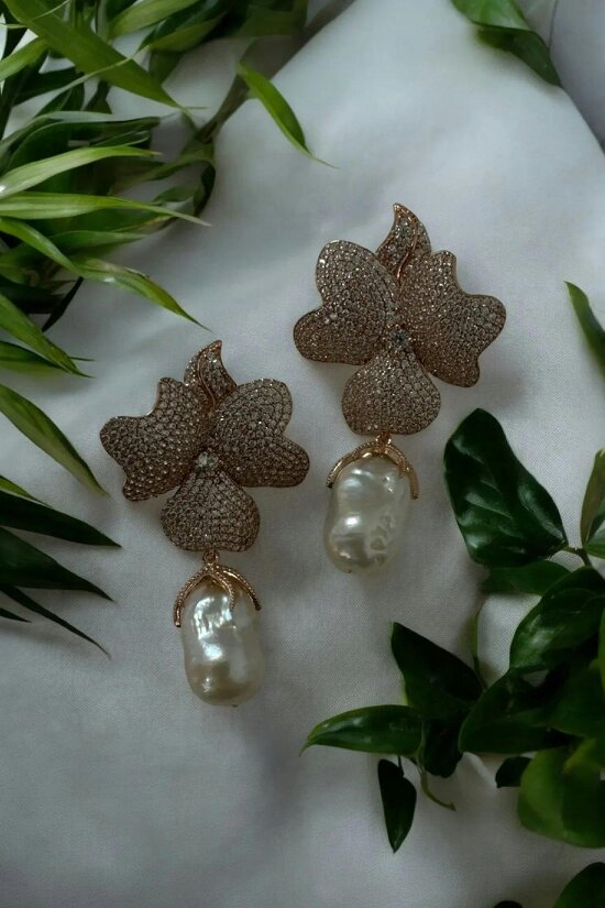 Latelita Baroque Pearl White Flower Drop Earrings Rosegold