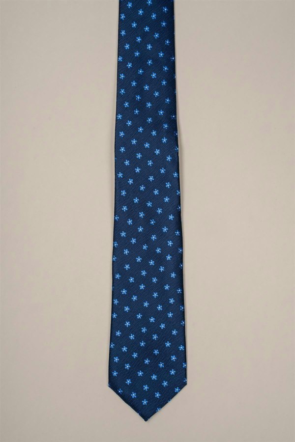 CV807 patterned tie