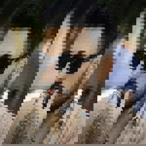 De-Gamme Malta - Bold Geometric Frame Rectangle Polarized Sunglasses