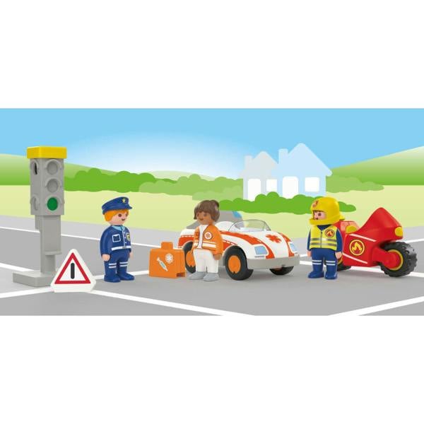 Playmobil JUNIOR: Everyday Heroes - 71692 Playset