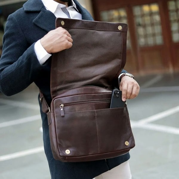 PRIMEHIDE Leather Messenger Bag - Tuscan