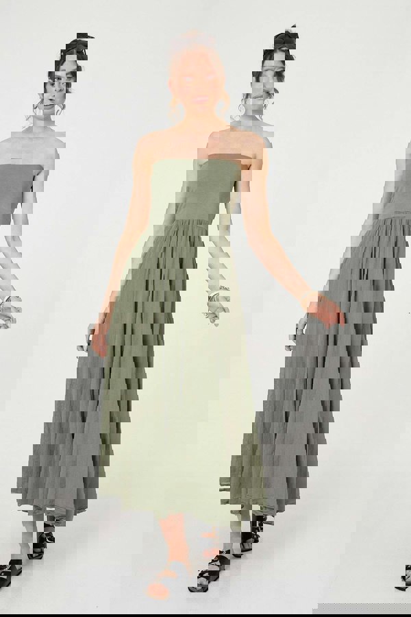 Khaki | Stretchy High Waist A-Line Maxi Skirt : Model is 5'9"/175 cm and wears UK8/EU36/US4/AUS8