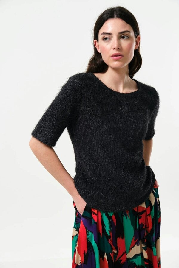 Laureen Eyelash Rib Short Sleeve Jumper - Black