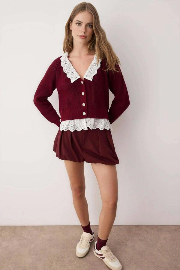 WOVCOR Crop V-Neck Knit Cardigan with Shirt Garnish Detail