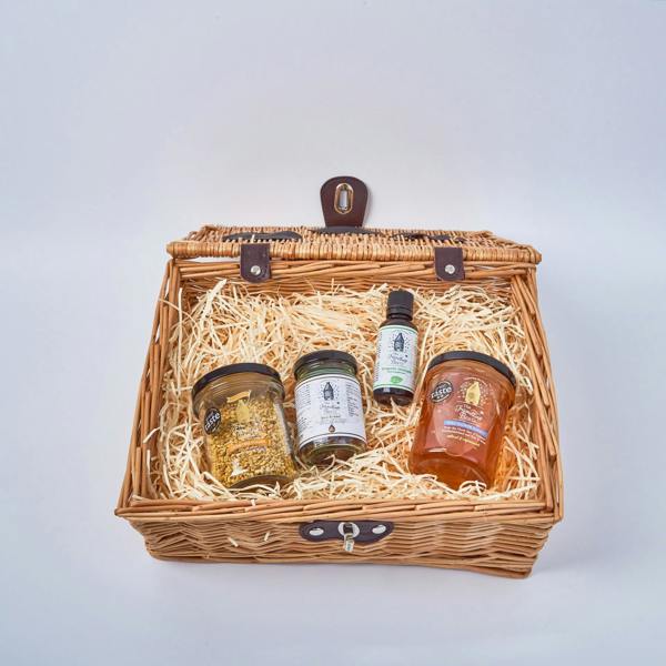 The Travelling Bee Co. Travelling Bee Harvest Hamper