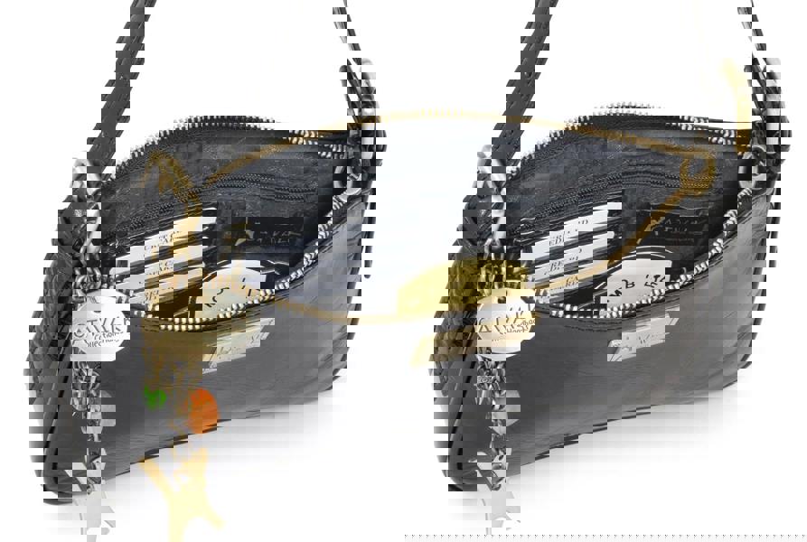 Catwalk Collection Handbags Celine - Shoulder Bag